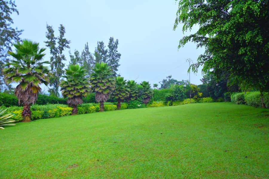 Random Park Hotel Kigali Exterior photo